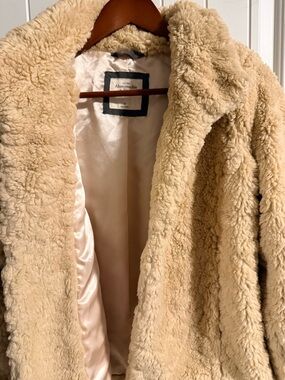 Abercrombie & Fitch Plush Teddy Jacket in Beige Lightweight